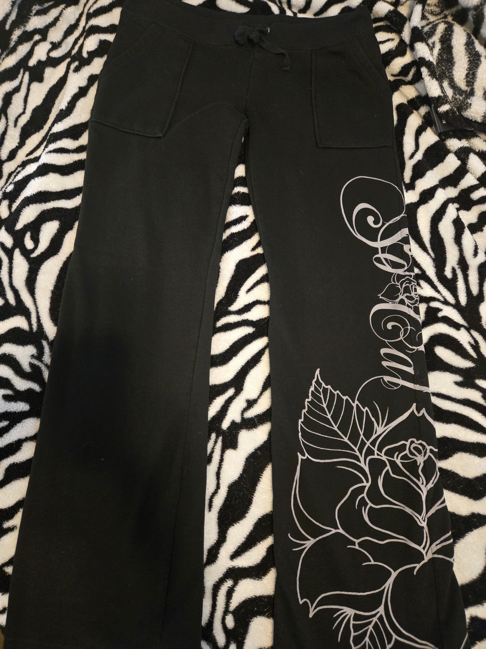 Vintage SO CAL ✨️🩷Sweatpants Affliction Style